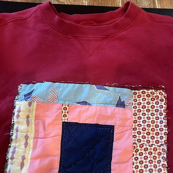 Vintage Upcycled Quilt Block Crewneck Sweatshirt in Maroon - Picture 4 of 8